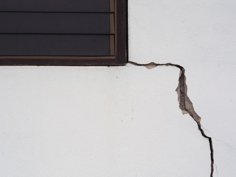 Foundation Crack Repair in Deltona, FL